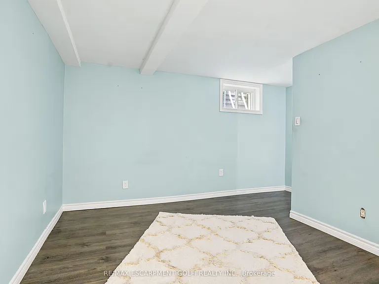 602 Geneva St — Photo 18