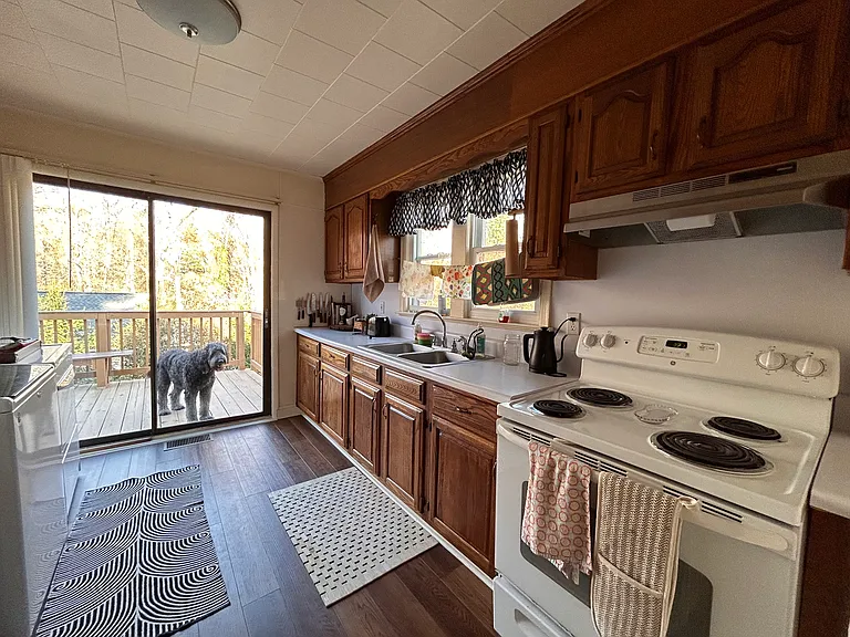93 Starnes Cove Rd #A — Photo 4