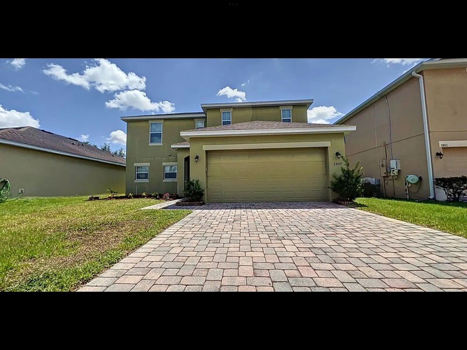 2809 Tower Rock St — Photo 2