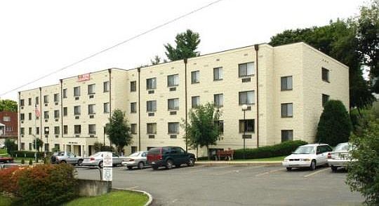1st image of 201 Oak Hill Ave