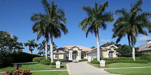 1st image of 560 Hammock Ct