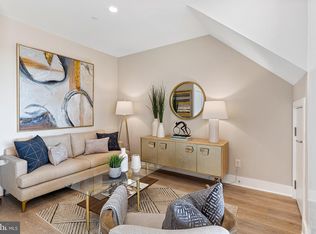 820 18th St NE UNIT 3, Washington, DC 20017