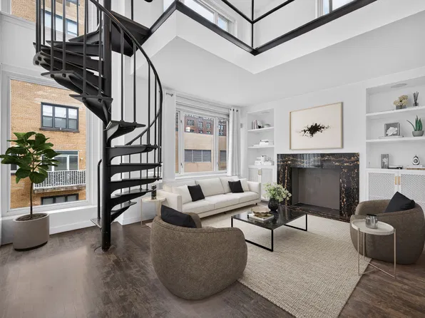 61 East 77th Street image 1 of 30