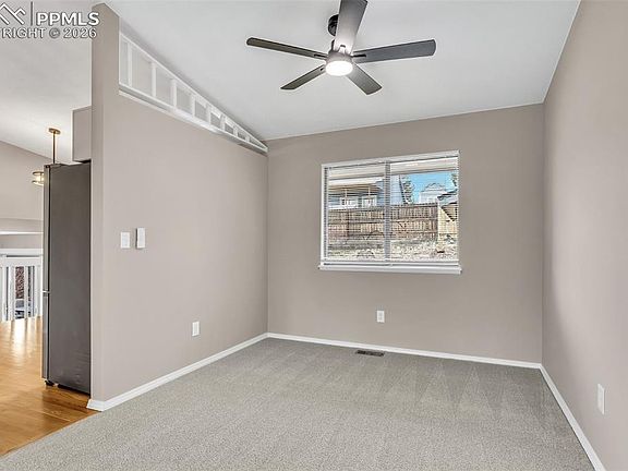 5th image of 3350 Lynnwood Way