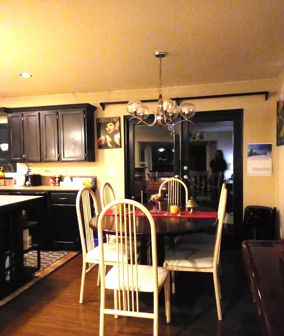 2 bed, 1000 sqft, $2,200 — Photo 3
