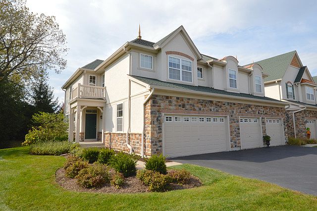 1st image of 328 Bay Tree Cir #328