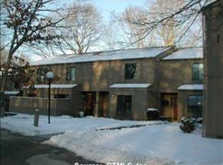 70 Granite Rd, Guilford, CT 06437