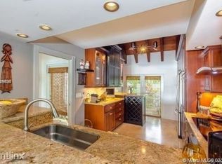 7086 SW 48th Ln, Miami, FL 33155