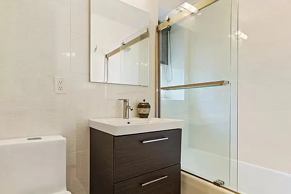 Rented by Ovation Properties, LLC | media 8