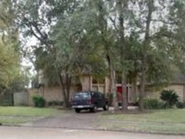 13806 Wilde Forest Ct, Sugar Land, TX 77498