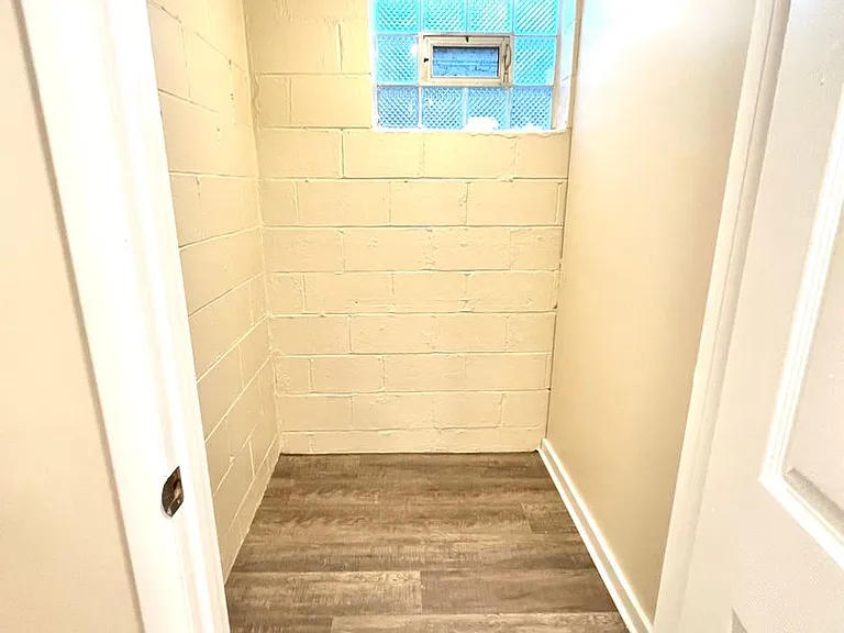 1235 Illinois Ave — Photo 25