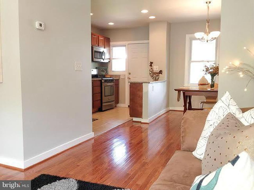 1st image of 111 Upmanor Rd