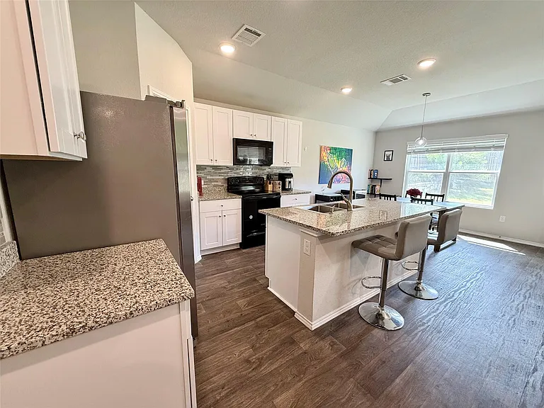 6013 Brocade Dr — Photo 5