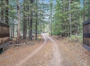 2423 Flume Creek Rd, Sandpoint, ID 83864