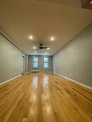 Rented by Candid Listings LLC | media 4