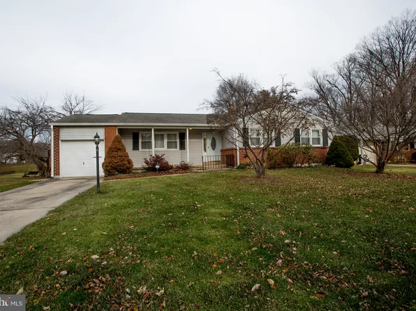 208 Whitekirk Dr, Wilmington, DE 19808