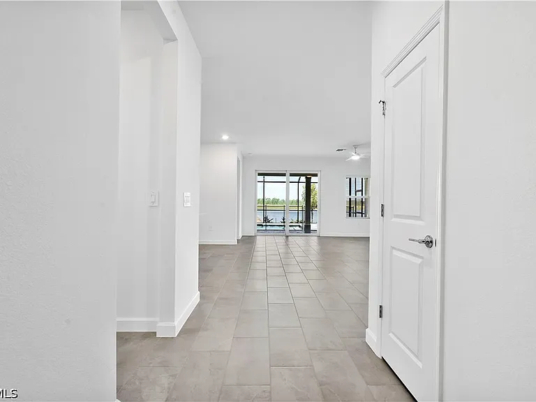 14735 Bluewater Rd — Photo 7