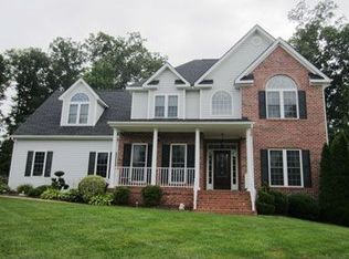 12018 Hidden Nest Ct, Midlothian, VA 23112