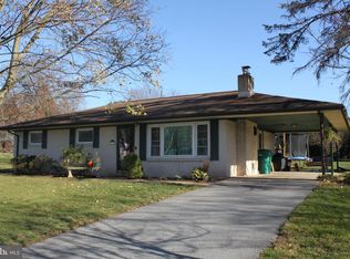 1129 Dartmouth Rd, Hummelstown, PA 17036