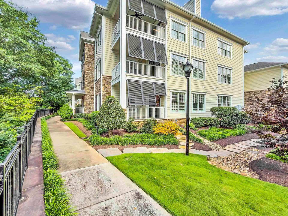 1st image of 164 Ridgeland Dr Unit 101