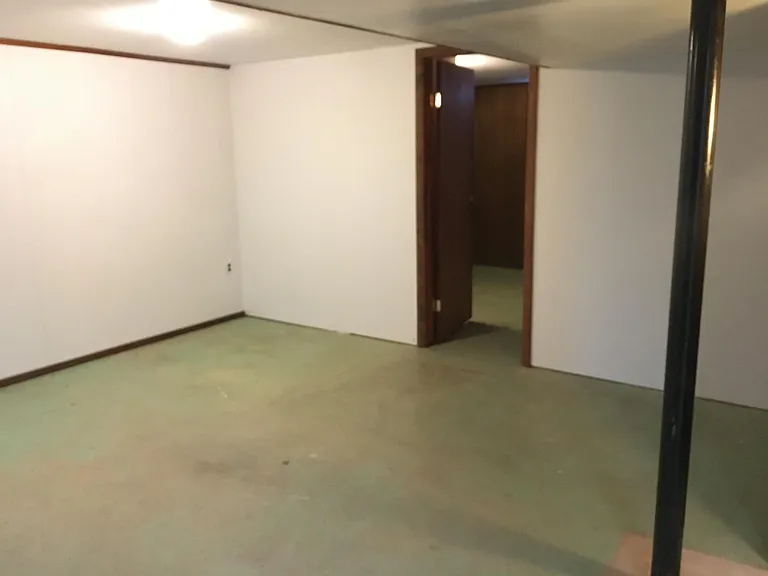 5260 Daniels Dr — Photo 26