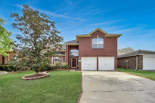18315 Brenwood Manor Dr Photo 1