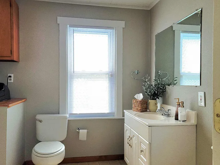 1023 Carbon Rd — Photo 16