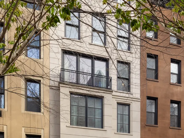 123 East 61st Street image 1 of 27