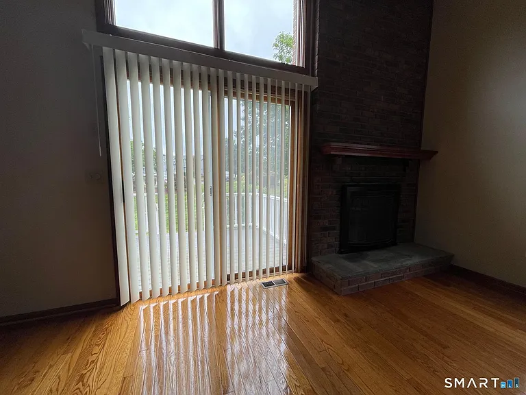 54 Ivy Ln #54 — Photo 9