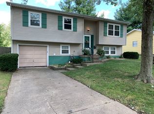 2196 N Dennis Ave, Decatur, IL 62526