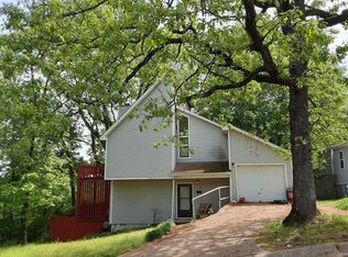 124 Parkview Dr, North Little Rock, AR 72118