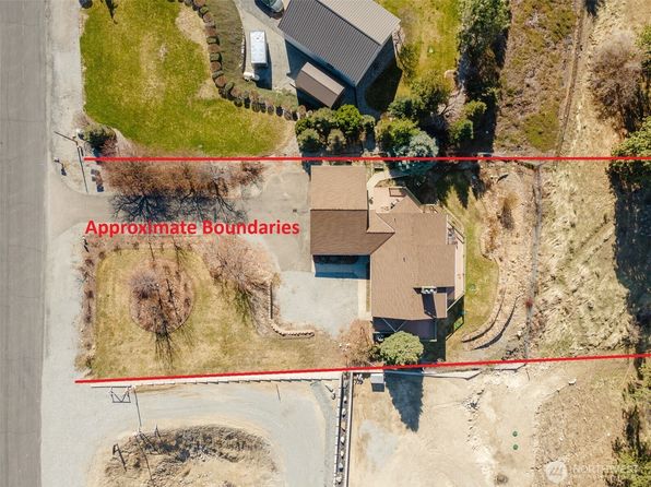 1945 Summit Boulevard, Manson, WA 98831