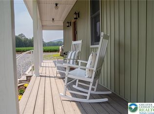 4308 Mountain Rd, Slatington, PA 18080