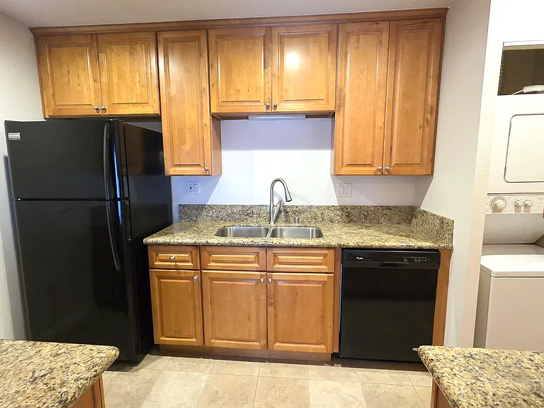 2344 Hosp Way #228 — Photo 7