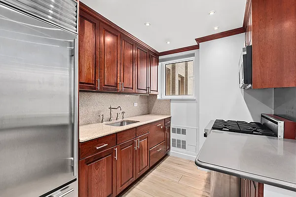 Rented by Douglas Elliman | media 14