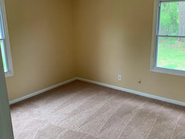 112 Cavalier Blvd, Portsmouth, VA 23701