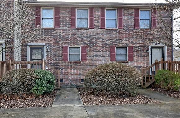 1st image of 2047 Heritage Pl