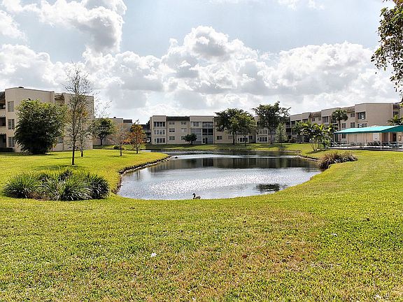 Lake view from Lanai