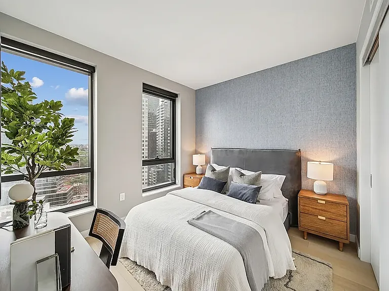 567 Fulton St #20M — Photo 3