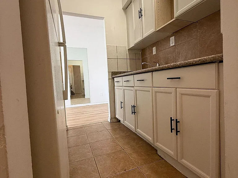 2881 Lawrence Ave E #3 — Photo 9