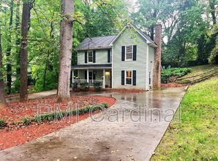 7348 Oakwood Ln, Charlotte, NC 28215