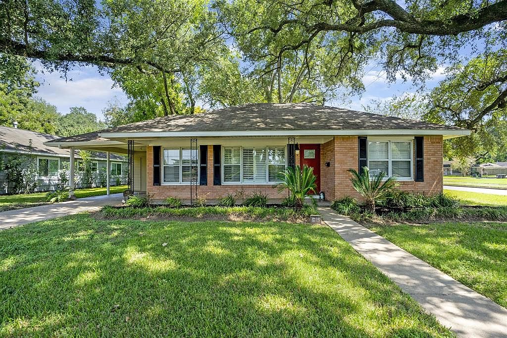 615 Brooks St, Sugar Land, TX 77478 Zillow