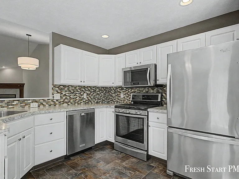 2107 Blue Bellway NW — Photo 6