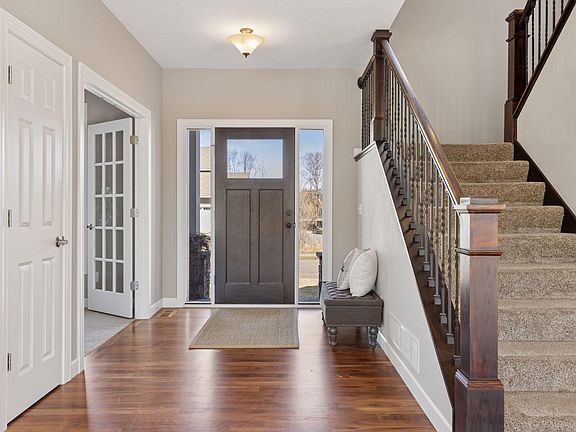 3rd image of 2836 108th Ln NE