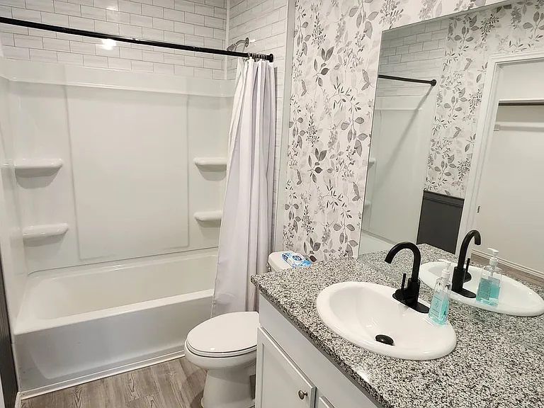 4538 Zoe Pass — Photo 11