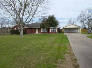 28834 Betka Rd, Waller, TX 77447