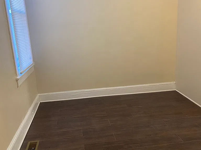 3814 W Garrison Ave #1 — Photo 14
