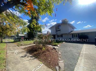 1311 G St #A, Springfield, OR 97477