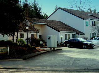 9555 SW Downing Dr APT 6, Beaverton, OR 97008
