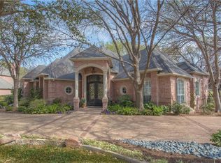 7016 Saucon Valley Dr, Fort Worth, TX 76132